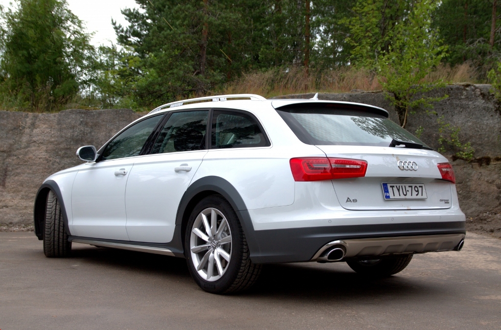 685657137AUDIA6C7ALLROAD.jpg