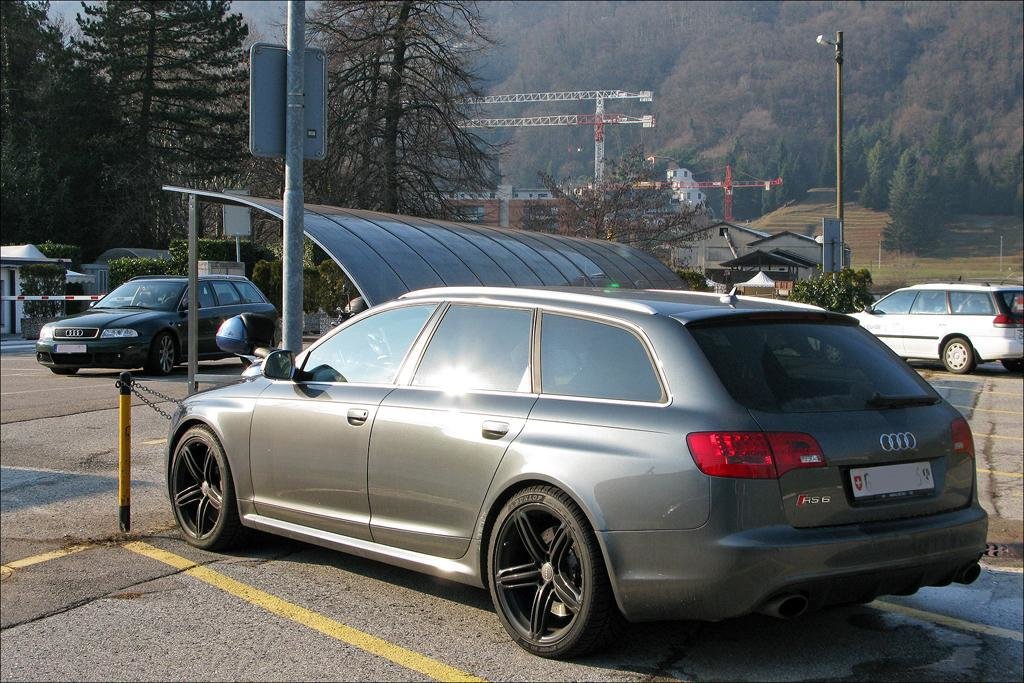 687030RS6590.jpg