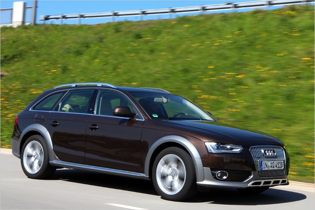 687544444AUDIA4ALLROAD.jpg