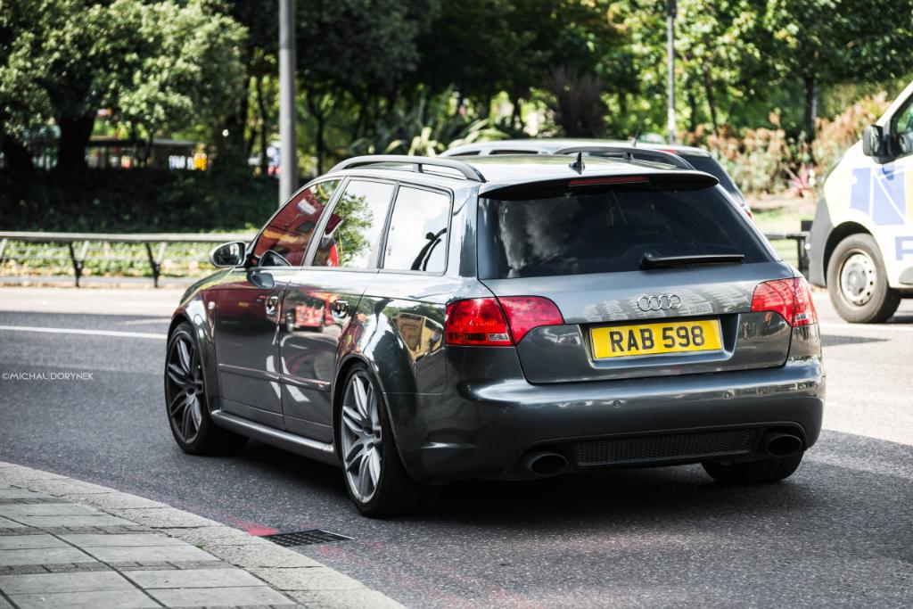 688098AUDIRS43109.jpg