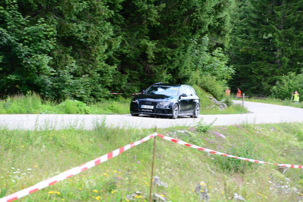 6882331269QUATTROLEGENDE2017.jpg