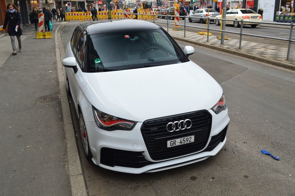 688740A1QUATTRO1061.jpg