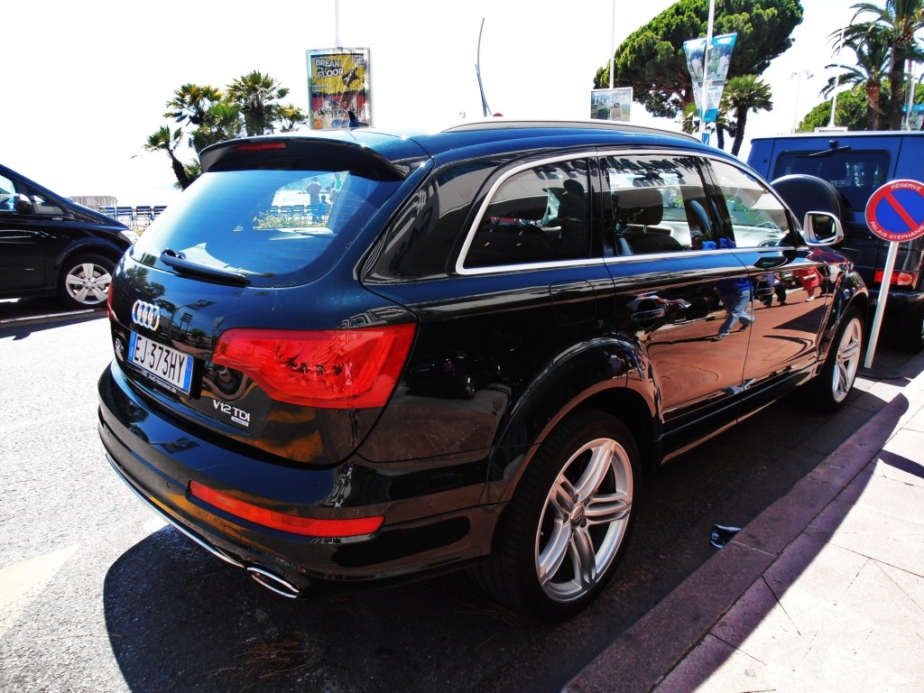 690111922Q7V12.jpg