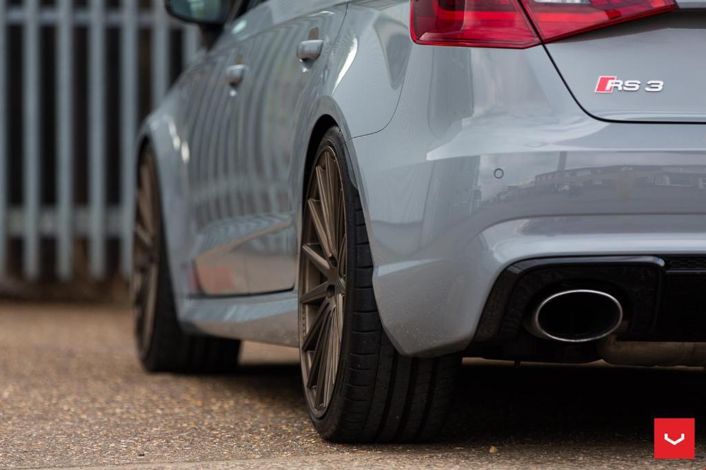 690689AUDIWHEELS0726D3RS38V.jpg