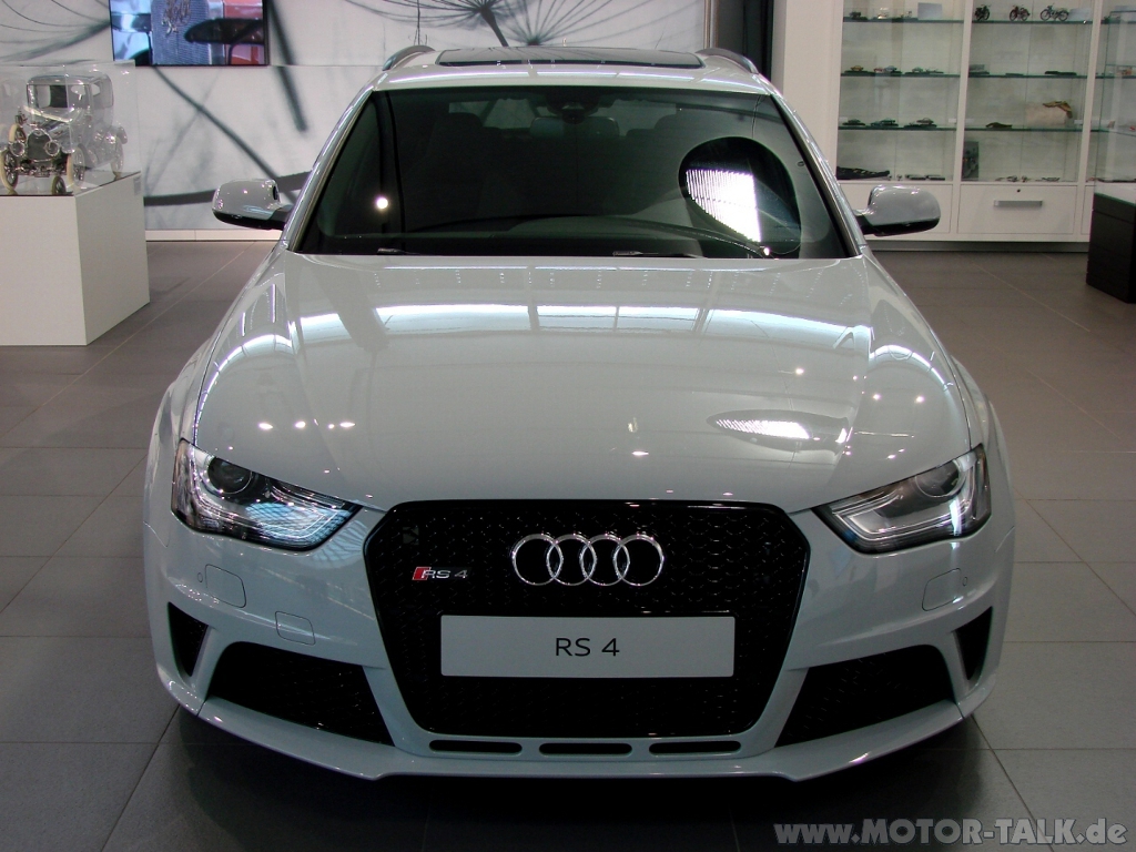 691215RS4B8201.jpg
