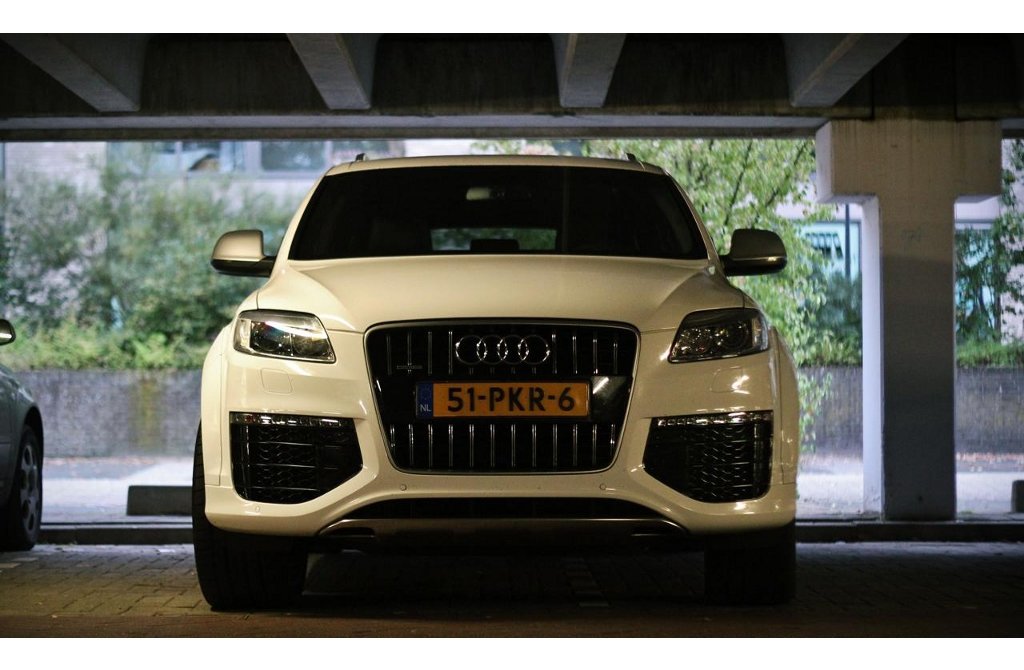 692377505Q7V12.jpg