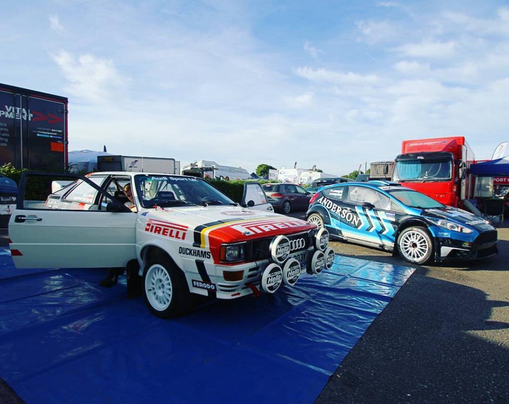 692740URQUATTRO2122.jpg
