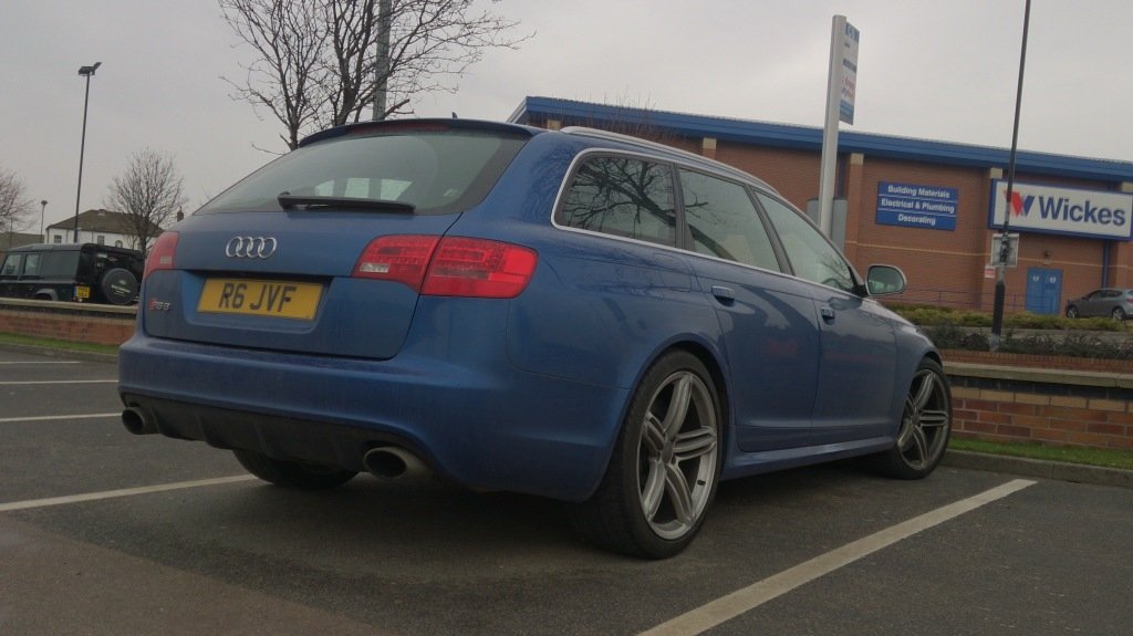 693292RS61672.jpg