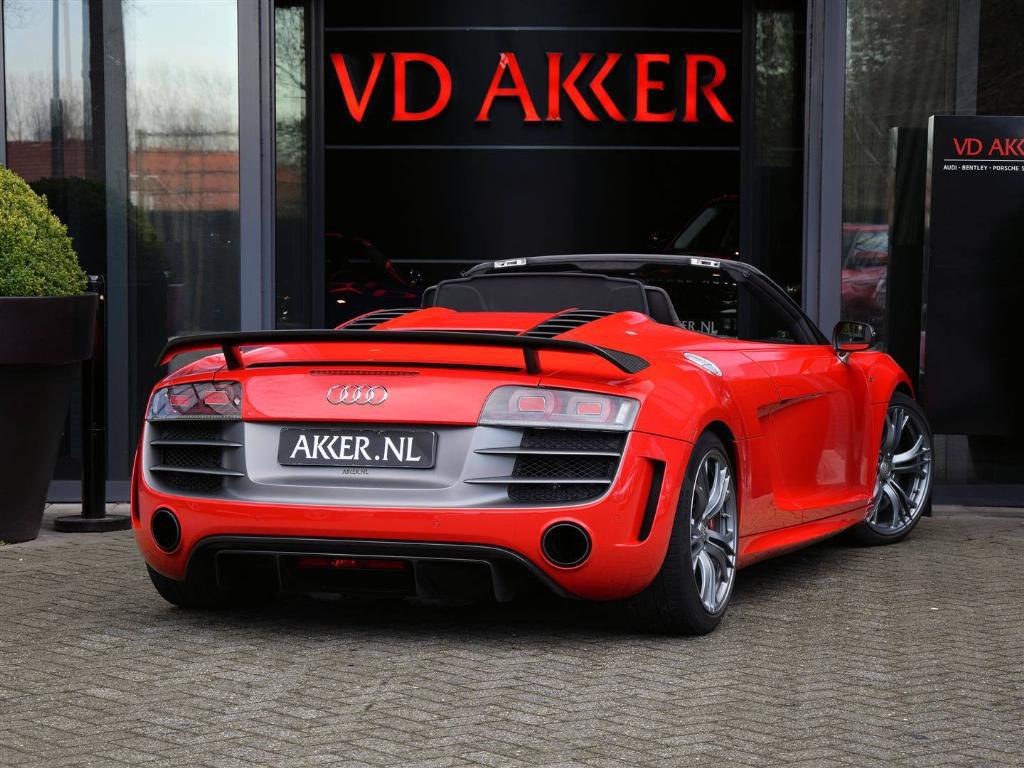 694802R8GT1877.jpg