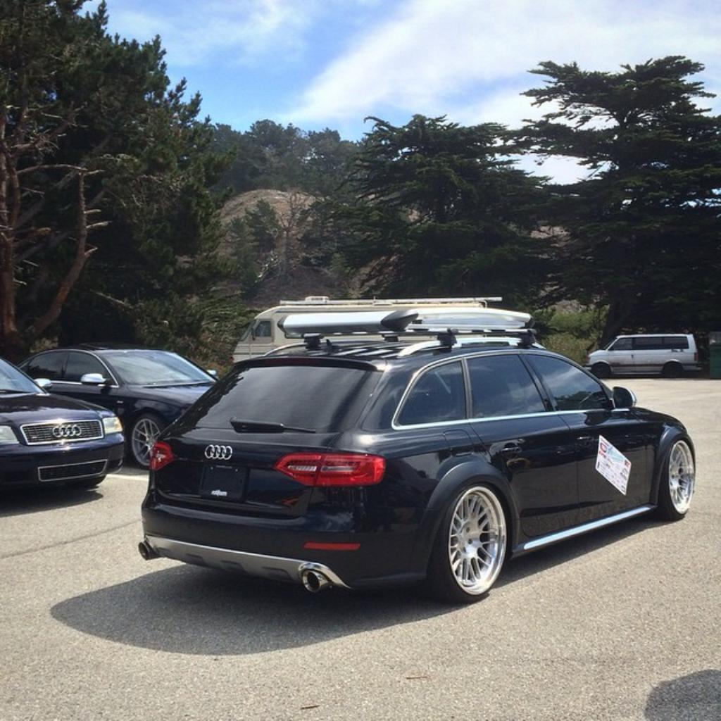 696313933AUDIA4ALLROAD.jpg