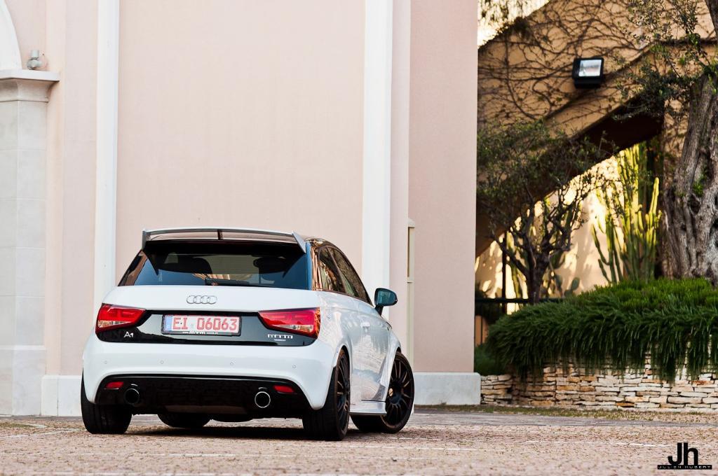 696392A1QUATTRO328.jpg