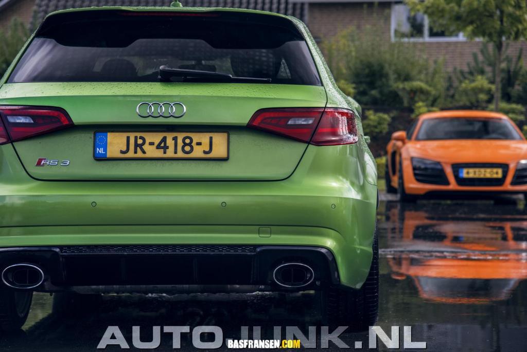 697526RS38V1402.jpg