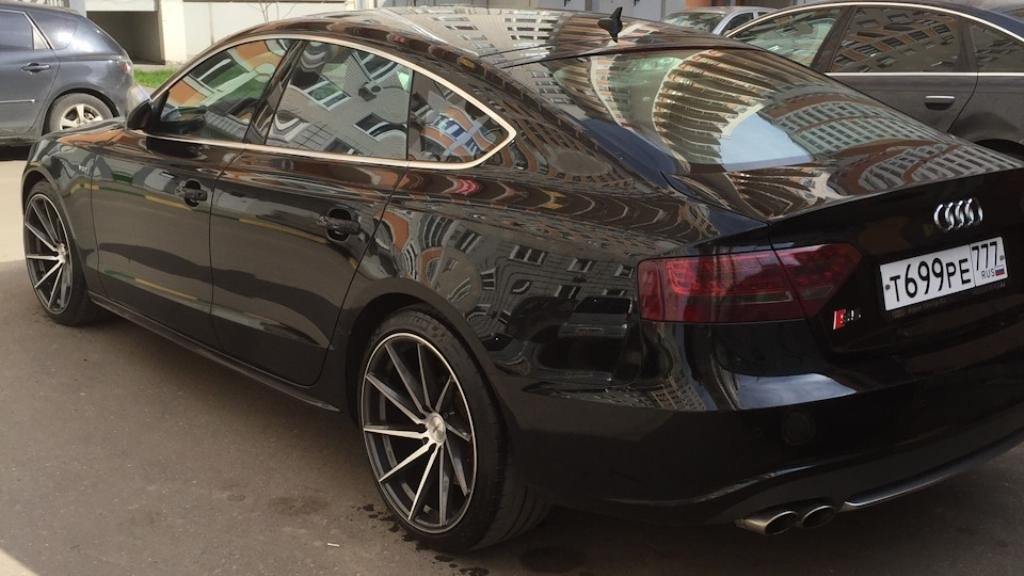 697807867S5SPORTBACK.jpg