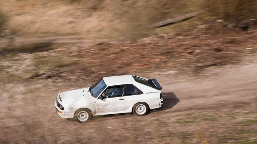 698520URQUATTRO2315.jpg