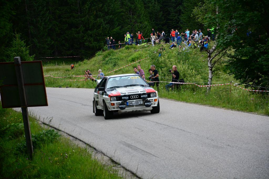 6995571121QUATTROLEGENDE2017.jpg