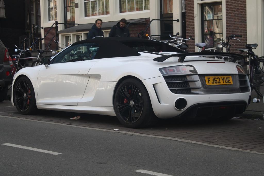 699761R8GT1816.jpg