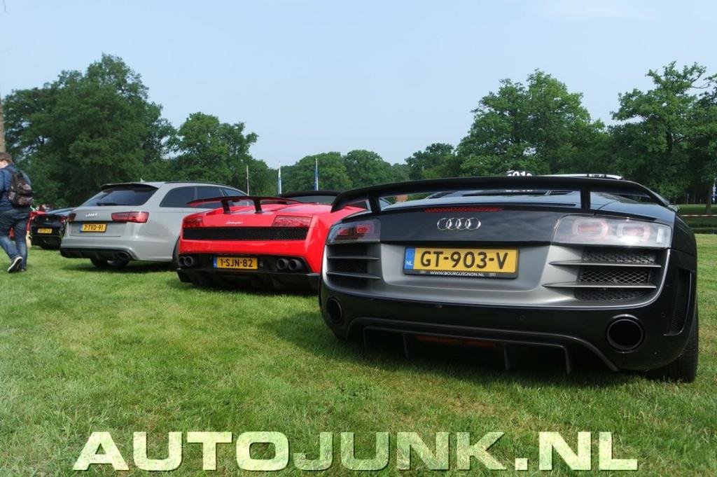 699991R8GT1654.jpg