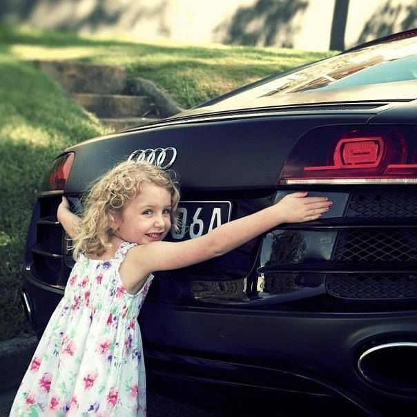 RÃ©sultat de recherche d'images pour "audi girl"