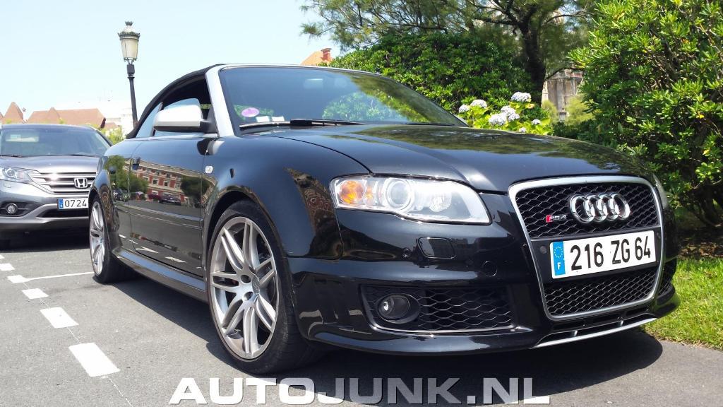 700971AUDIRS42087.jpg