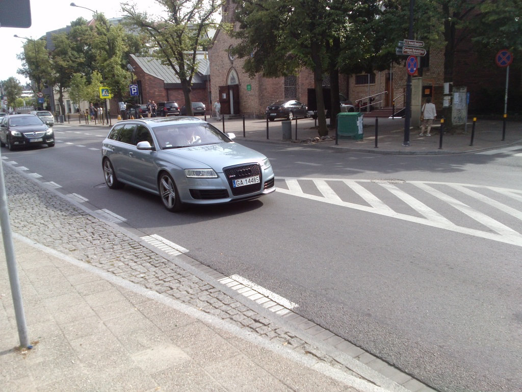702662RS61267.jpg
