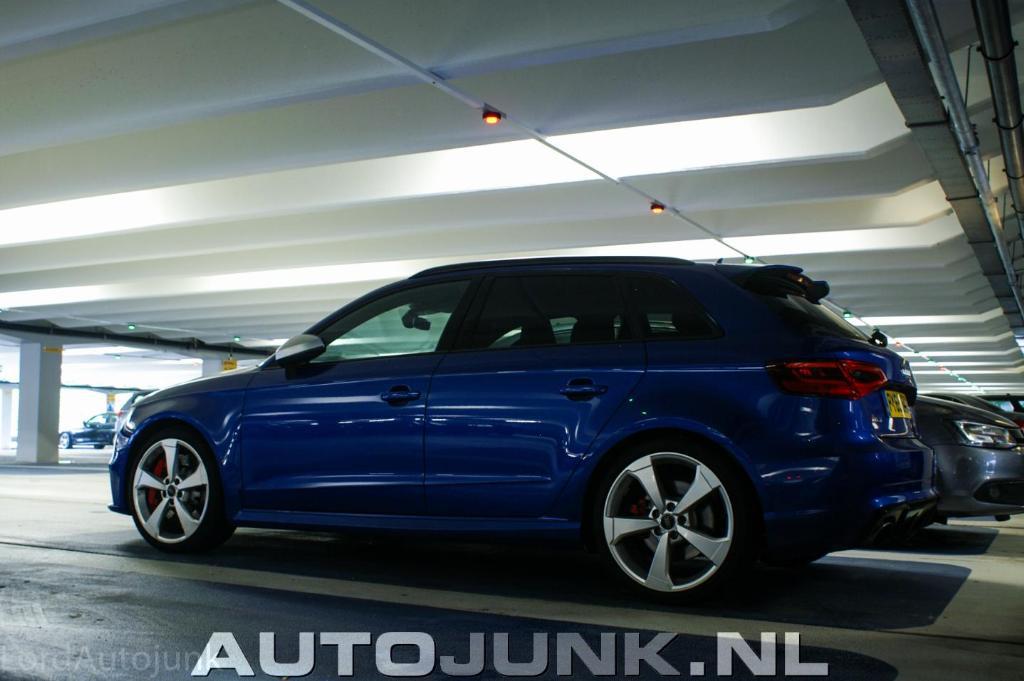 703796RS38V1279.jpg