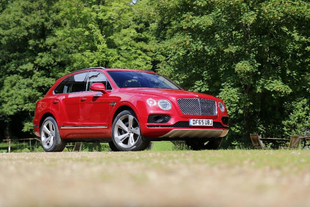703908BENTAYGA0141.jpg