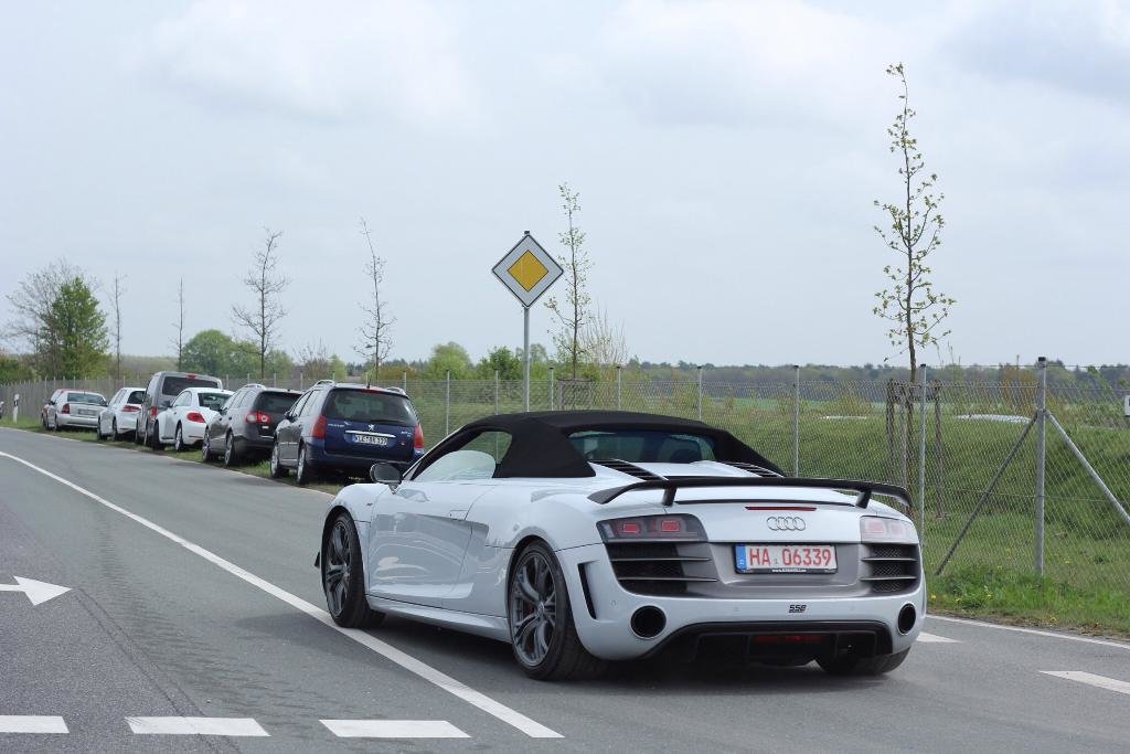705869R8GT1471.jpg