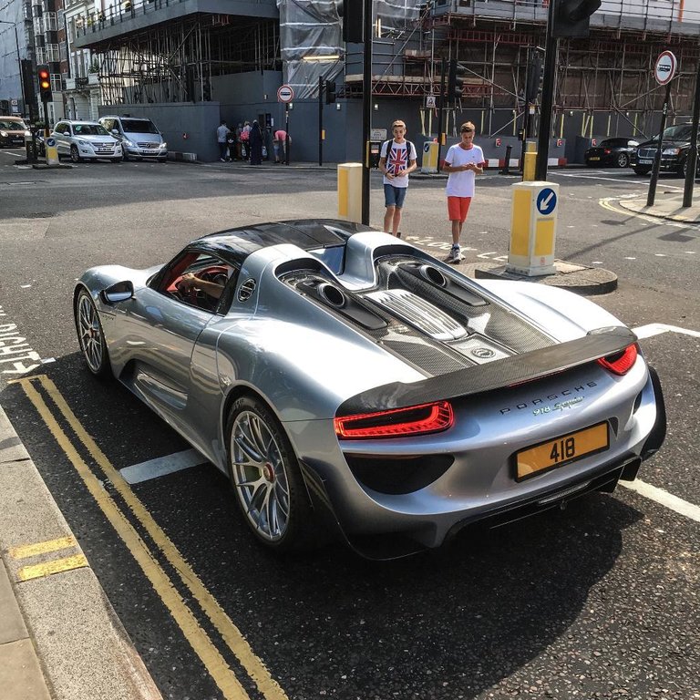 7069391930P918.jpg