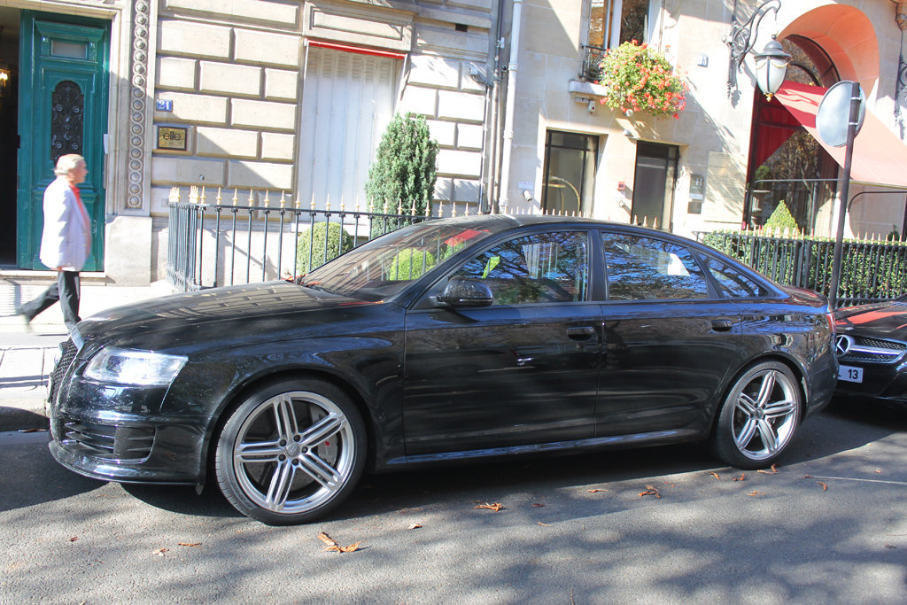 710573RS6ESQUIROU110.jpg