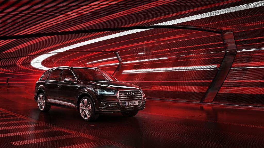 710800AUDISQ70051.jpg