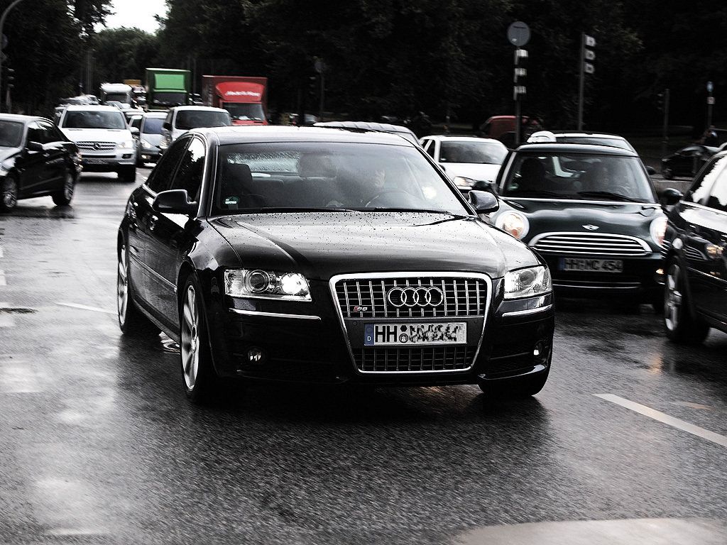 711577469S8D3.jpg