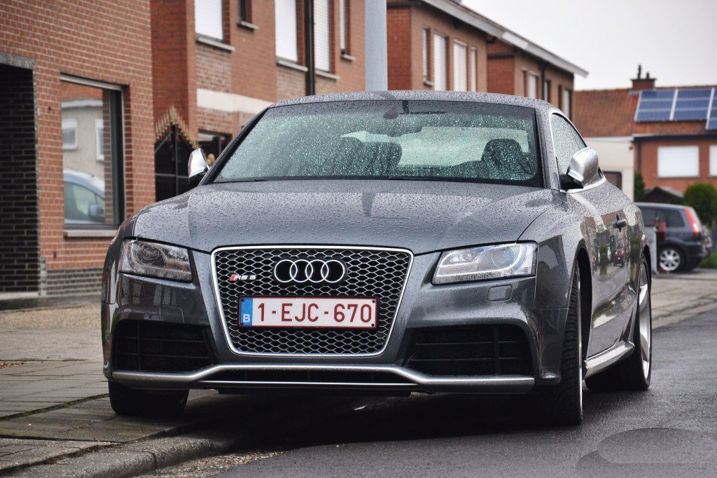 712104AUDIRS5943.jpg