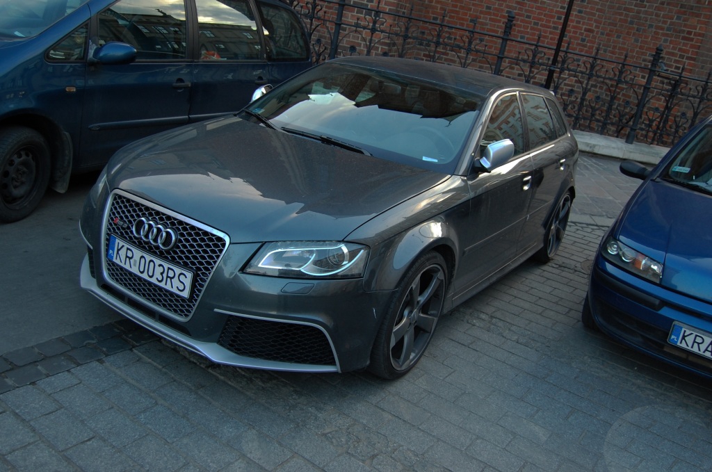 713286872RS3.jpg