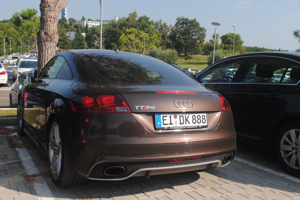 713303AUDITTRS1263.jpg