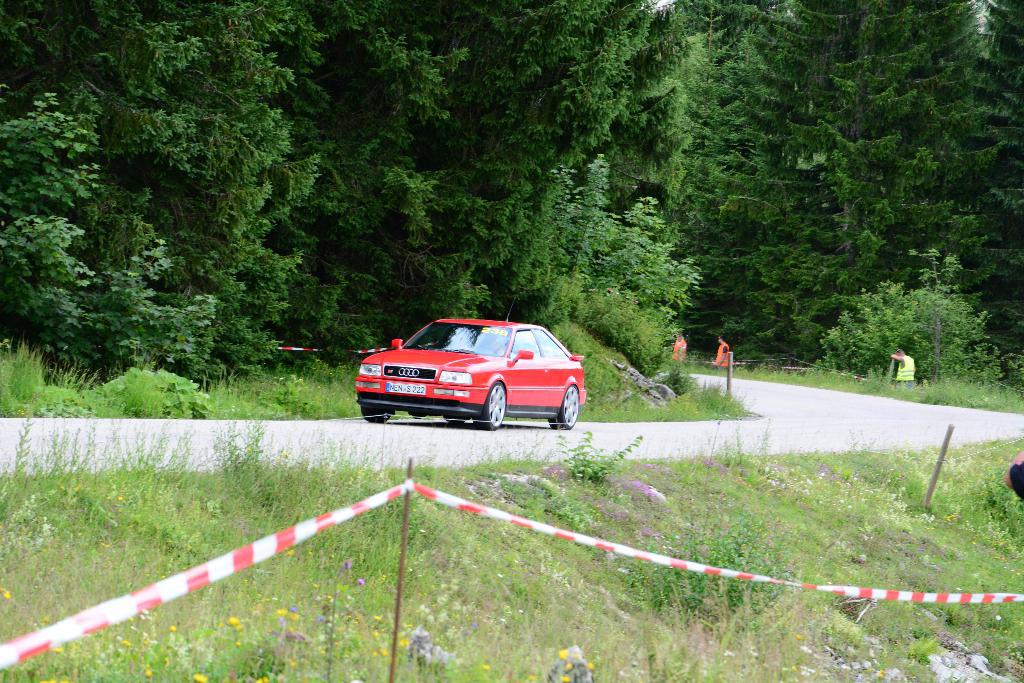 7133461284QUATTROLEGENDE2017.jpg
