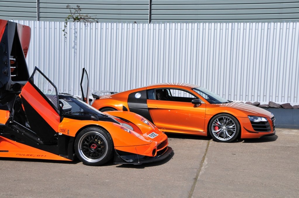 713490R8GT449.jpg