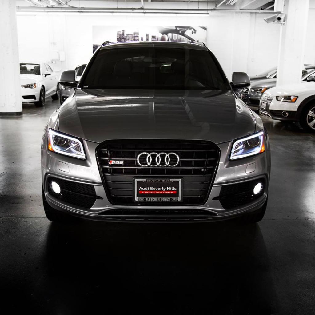 713536AUDISQ51558.jpg