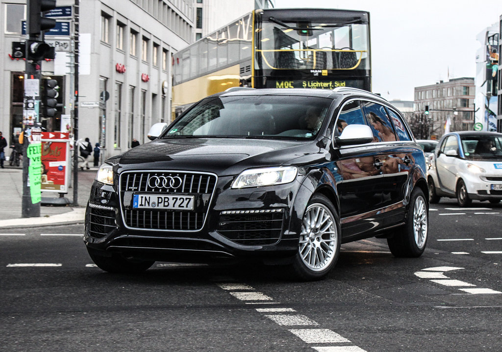 7145881010Q7V12.jpg