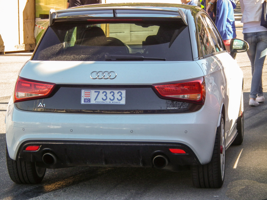 714854A1QUATTRO562.jpg