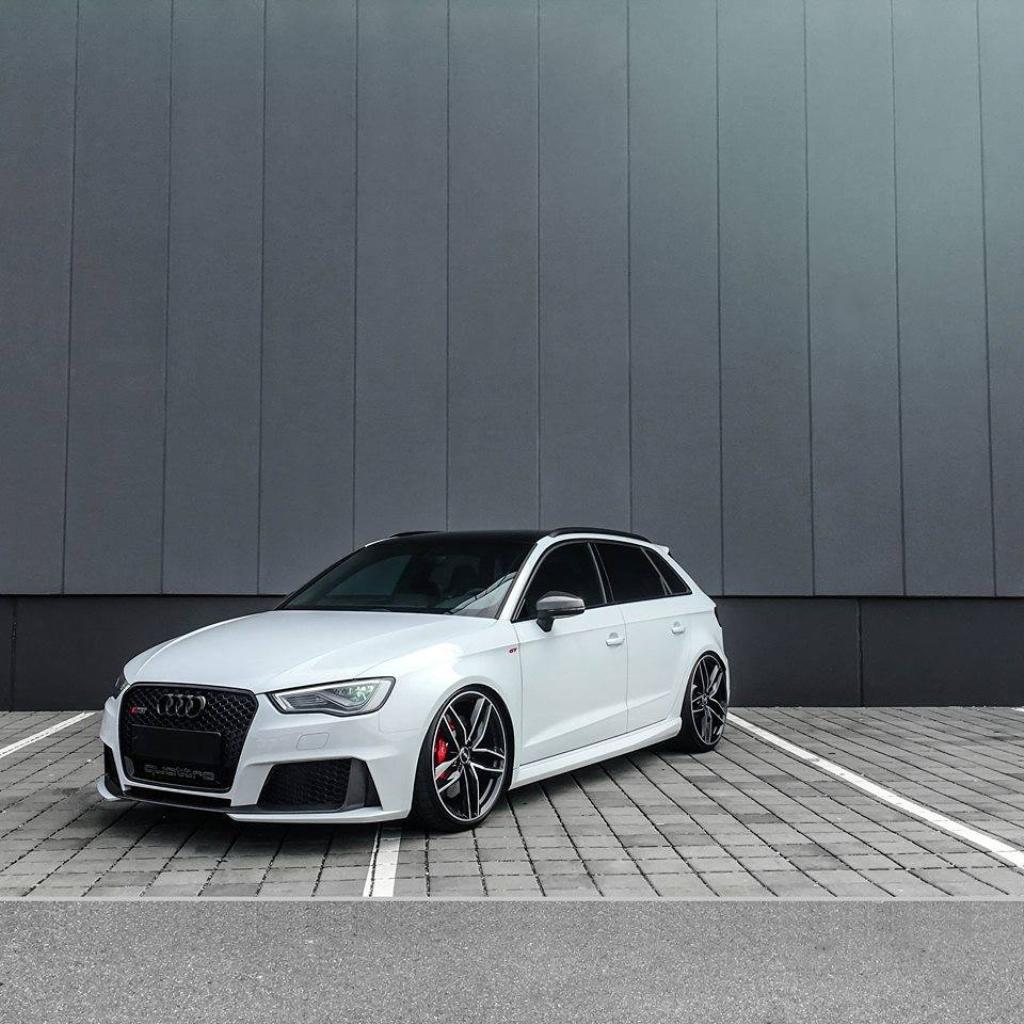 716565RS38V1120.jpg
