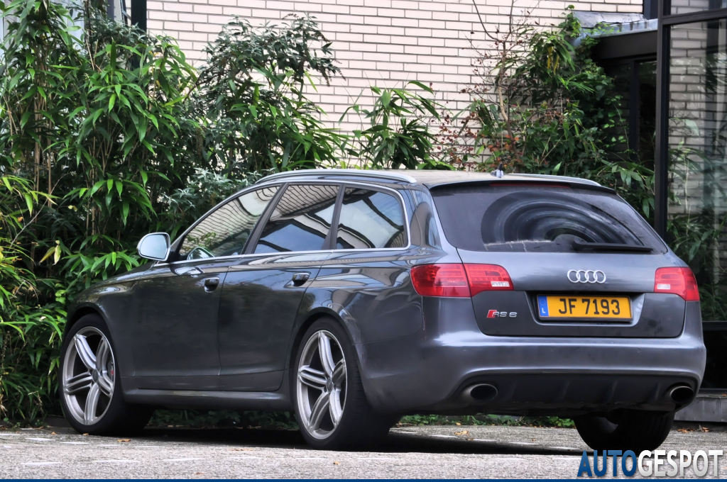 717064RS6ESQUIROU166.jpg