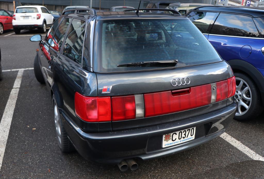 717116RS21150.jpg