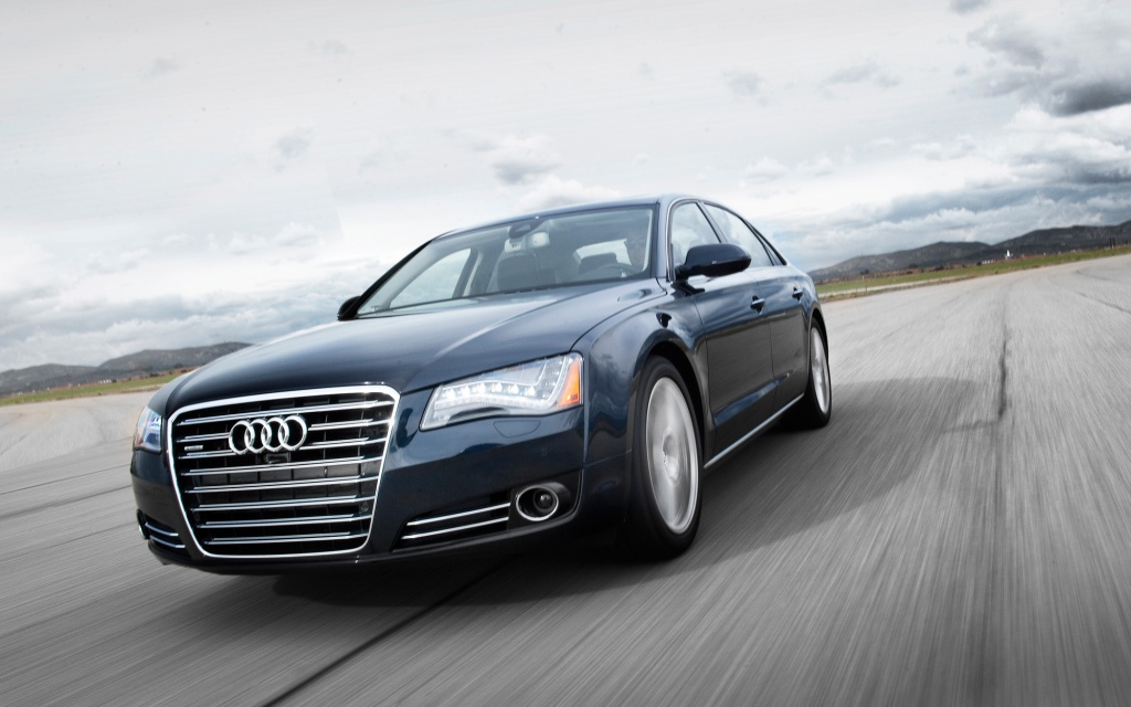 7171742013AudiA8Lfrontthreequarter.jpg