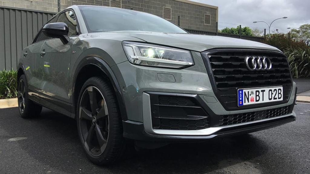 718454AUDIQ20806.jpg