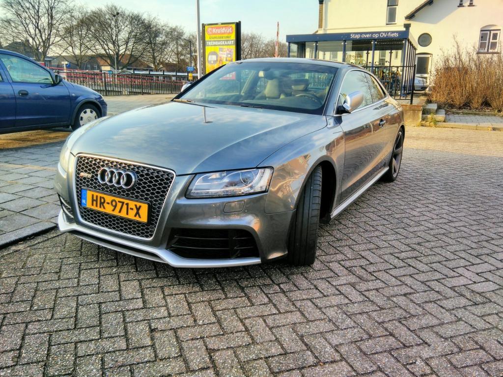 719519AUDIRS53007.jpg
