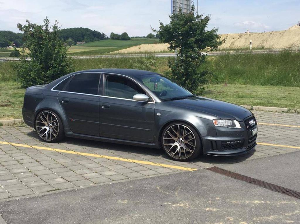 721470AUDIRS42509.jpg