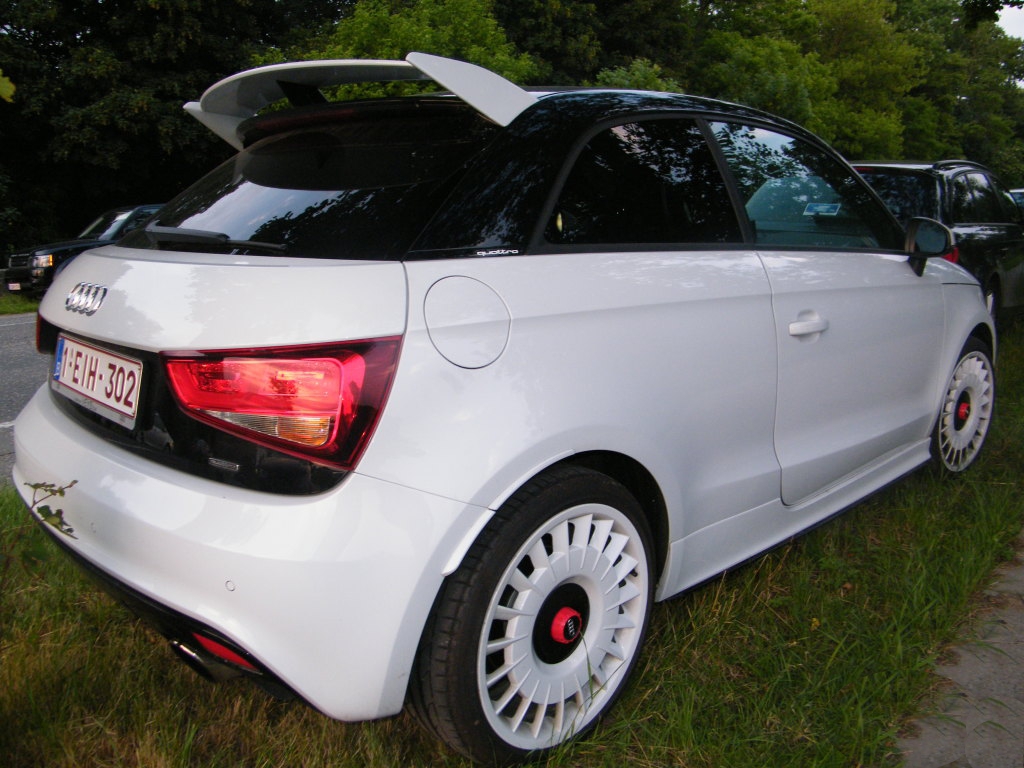 722026A1QUATTRO397.jpg