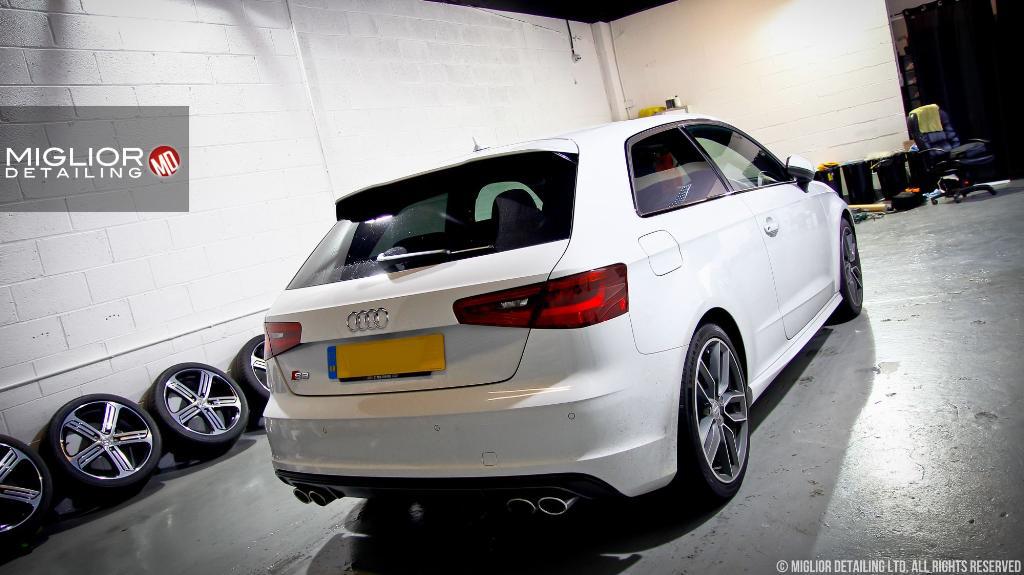 722430S38V1093.jpg