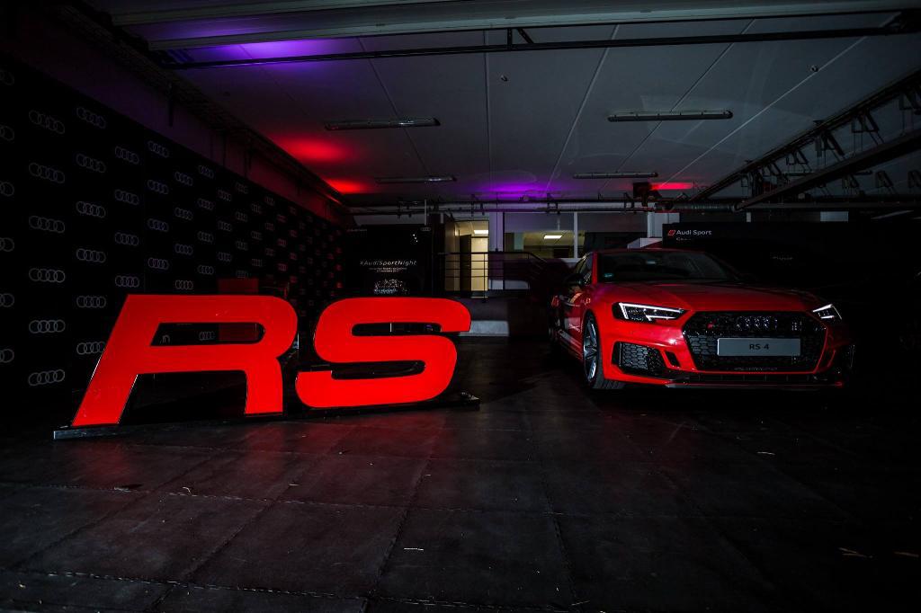 722828AUDIRS4B90133.jpg