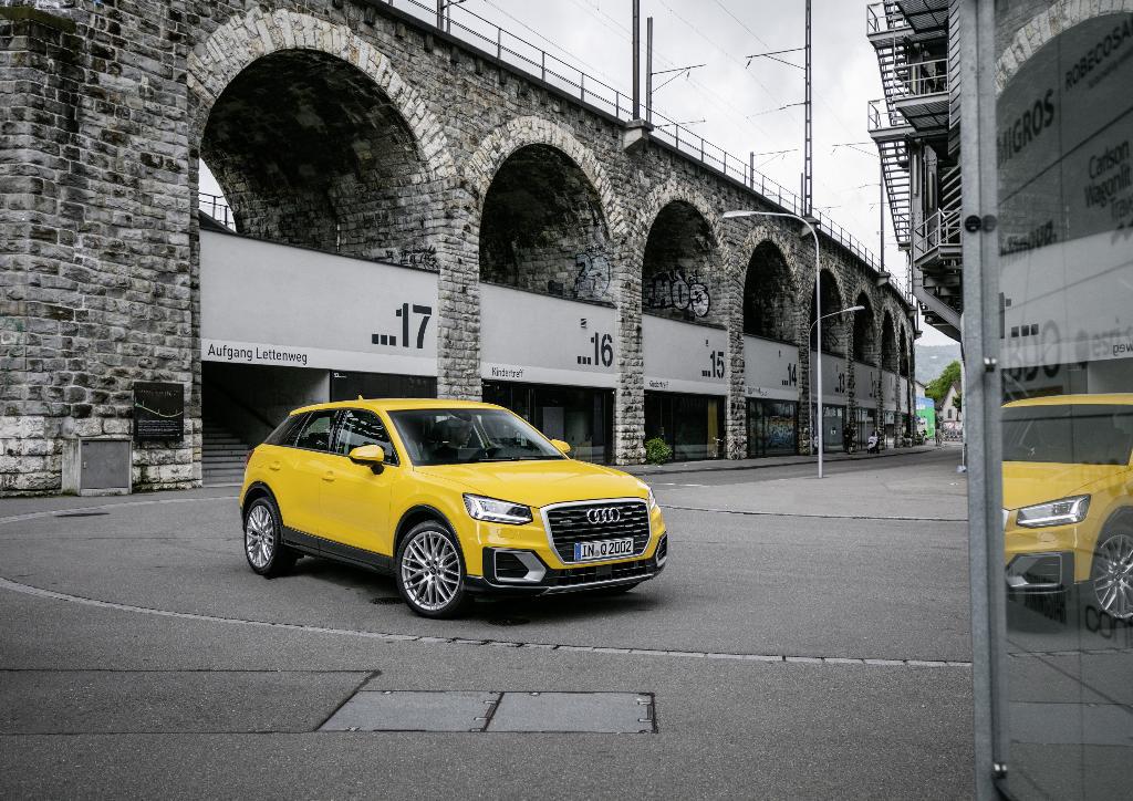 725022AUDIQ20202.jpg